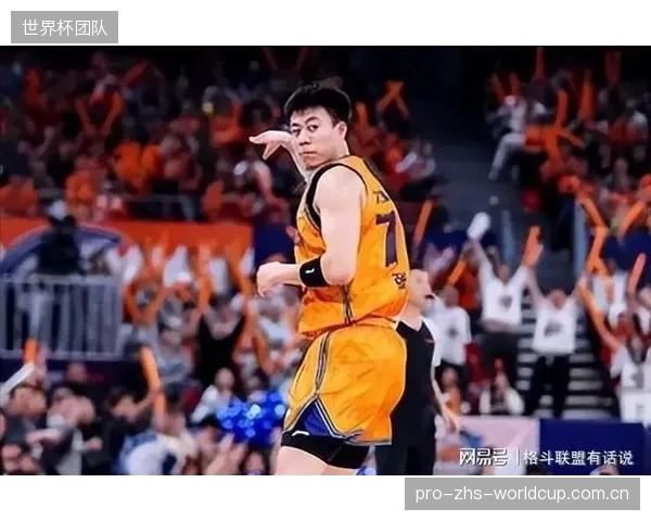 张镇麟的顶薪续约成为上海队首要任务，其决定或引发连锁转会反应。